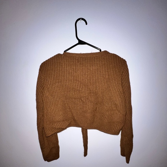 SHEIN NWOT CROP SWEATER SIZE M - Picture 4 of 4